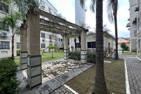 Área comum de apartamento para alugar com 2 quartos, 44m² em Honório Gurgel, Rio de Janeiro