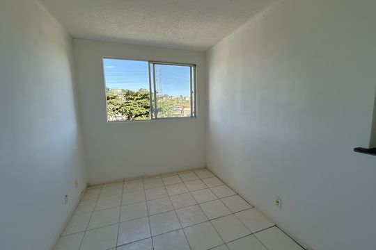 Sala de apartamento para alugar com 2 quartos, 44m² em Honório Gurgel, Rio de Janeiro