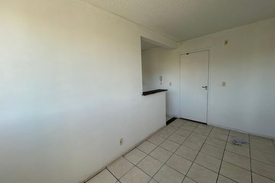Sala de apartamento para alugar com 2 quartos, 44m² em Honório Gurgel, Rio de Janeiro
