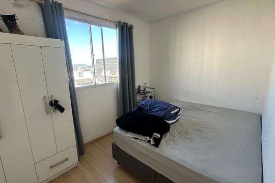 Quarto de apartamento para alugar com 2 quartos, 42m² em Parque da Matriz, Gravataí