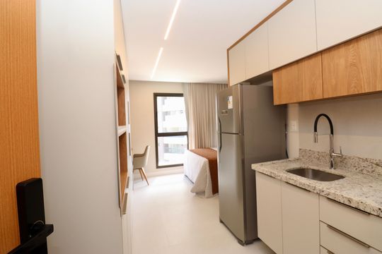 Studio de kitnet/studio para alugar com 1 quarto, 20m² em Caminho das Árvores, Salvador