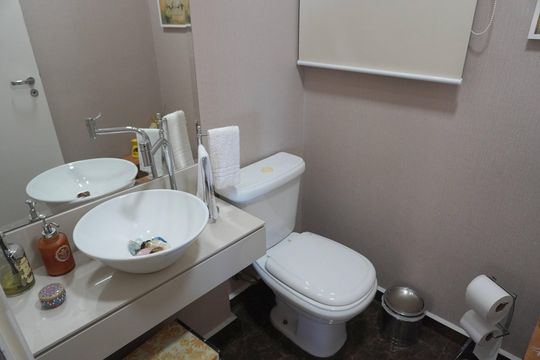 Lavabo de apartamento à venda com 2 quartos, 100m² em Tamboré, Santana de Parnaíba