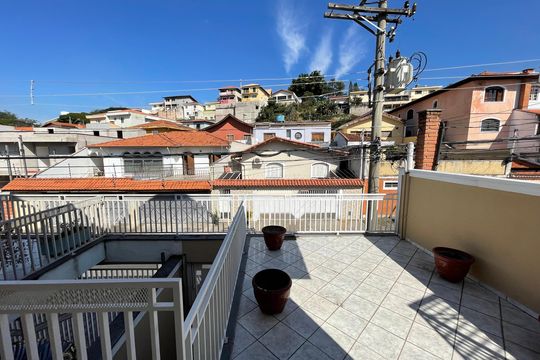 Vista da varanda da suíte 2 de casa à venda com 3 quartos, 160m² em Jardim Bonfiglioli, São Paulo