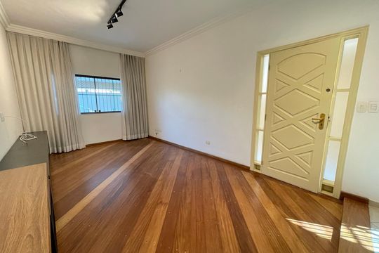 Sala de casa à venda com 3 quartos, 160m² em Jardim Bonfiglioli, São Paulo