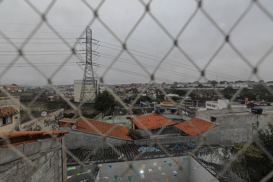 Vista - Quarto 2 de casa para alugar com 3 quartos, 188m² em Vila Lavinia, Mogi das Cruzes