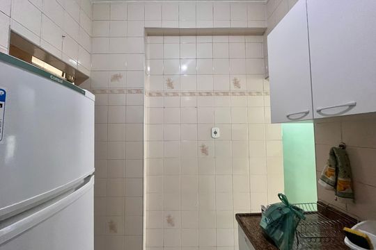 Cozinha de apartamento à venda com 2 quartos, 80m² em Copacabana, Rio de Janeiro
