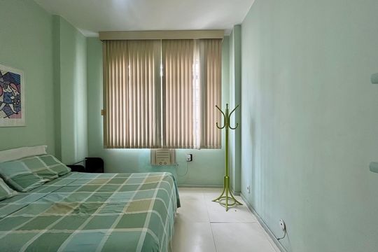 Quarto 2 de apartamento à venda com 2 quartos, 80m² em Copacabana, Rio de Janeiro