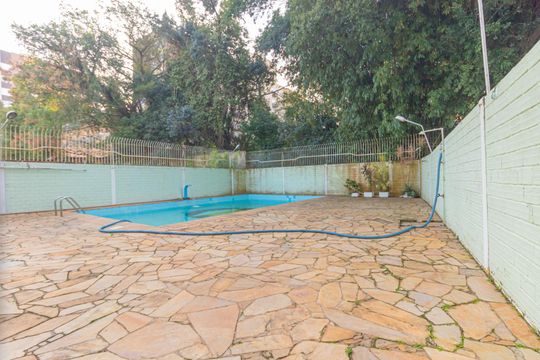 Área comum - Piscina de apartamento à venda com 2 quartos, 115m² em Centro, Canoas
