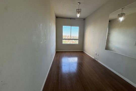 Sala de apartamento à venda com 2 quartos, 48m² em Novo Osasco, Osasco
