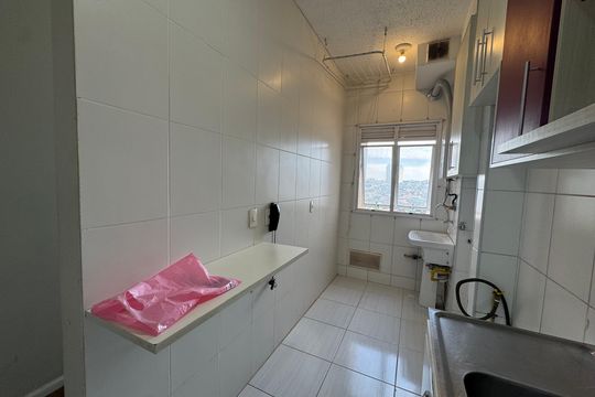 Cozinha de apartamento à venda com 2 quartos, 48m² em Novo Osasco, Osasco
