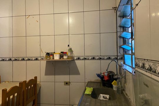 Cozinha 2 de casa à venda com 5 quartos, 300m² em Veloso, Osasco