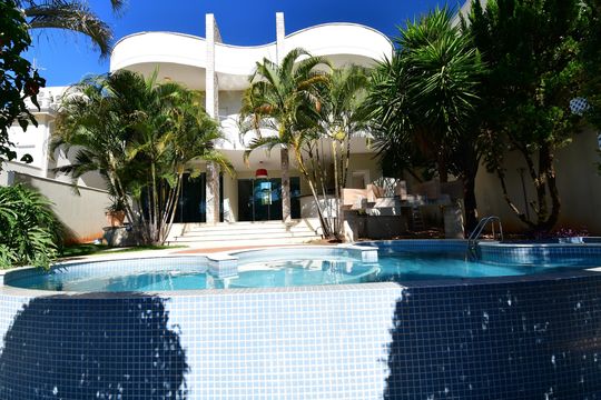 Piscina de casa de condomínio para alugar com 4 quartos, 472m² em Parque Imperador, Campinas