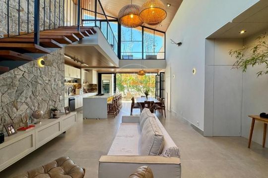 Casa de Condomínio à venda com 3 quartos, 240m² em Jardim America II, Campinas