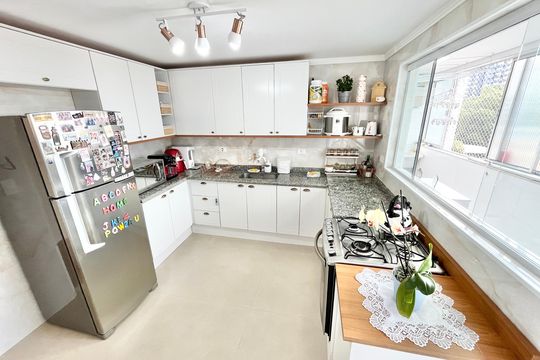 Cozinha de apartamento à venda com 3 quartos, 90m² em Santana, São Paulo