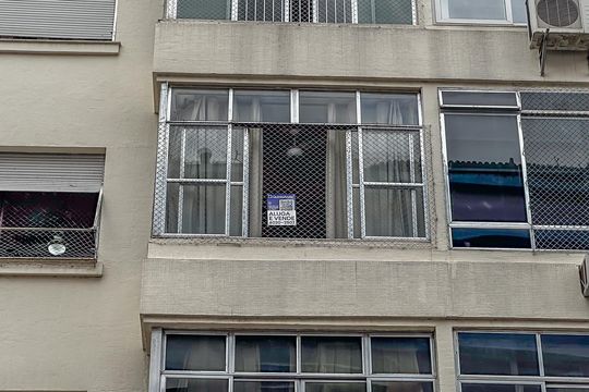 Apartamento à venda com 3 quartos, 70m² em Laranjeiras, Rio de Janeiro