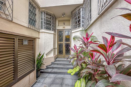 Apartamento à venda com 3 quartos, 70m² em Laranjeiras, Rio de Janeiro