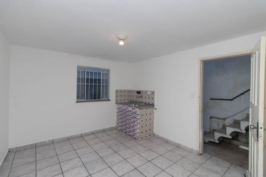 Casa para alugar com 1 quarto, 40m² em Horto Florestal, São Paulo
