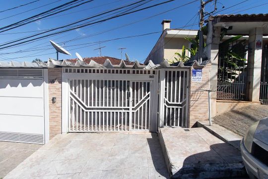Fachada de casa para alugar com 1 quarto, 40m² em Horto Florestal, São Paulo