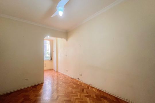 Sala de apartamento para alugar com 1 quarto, 57m² em Copacabana, Rio de Janeiro
