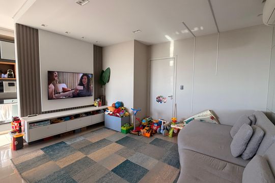 Sala de apartamento à venda com 3 quartos, 106m² em Jardim Atlantico, Goiânia