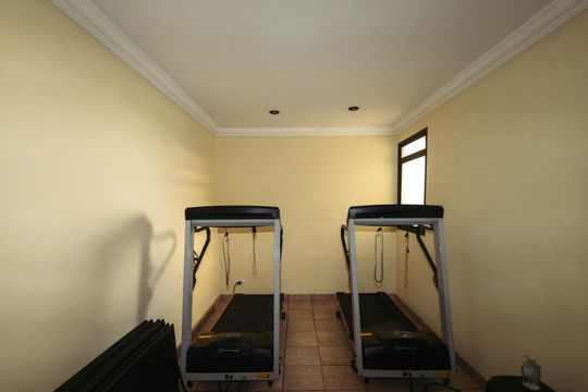 Área comum - esteiras de apartamento à venda com 3 quartos, 106m² em Jardim Vila Mariana, São Paulo