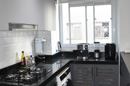 cozinha de apartamento à venda com 2 quartos, 46m² em Vila Joana, Jundiaí