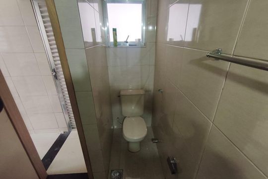 Banheiro de casa de condomínio para alugar com 2 quartos, 50m² em Engenho de Dentro, Rio de Janeiro