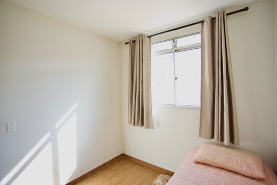 Quarto 1 de apartamento para alugar com 2 quartos, 52m² em Bernardo Monteiro, Contagem