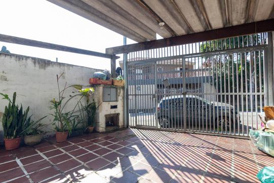 Garagem de casa à venda com 2 quartos, 300m² em Jardim Santa Maria, São Paulo