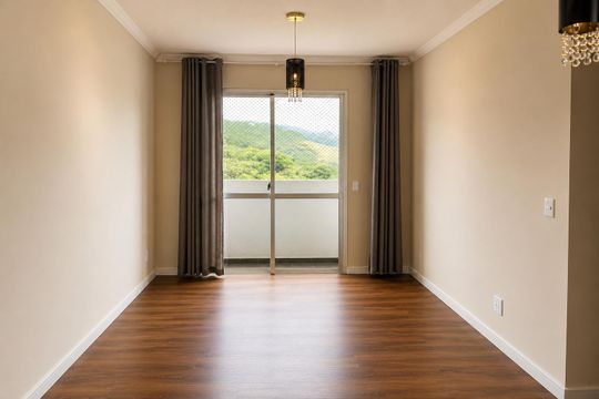Apartamento à venda com 2 quartos, 46m² em Parque Savoy City, São Paulo