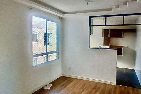 Sala de apartamento para alugar com 2 quartos, 45m² em Água Chata, Guarulhos