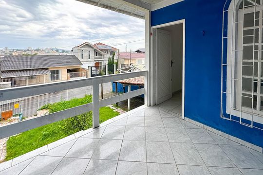 Varanda de casa para alugar com 3 quartos, 200m² em Barreiros, São José
