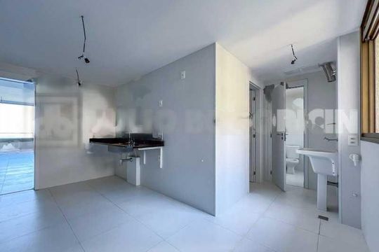 Apartamento à venda com 3 quartos, 146m² em Flamengo, Rio de Janeiro