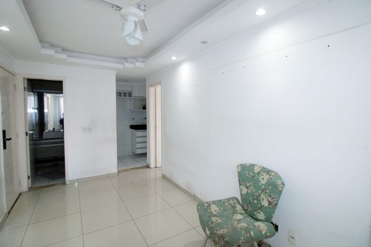 Sala de apartamento para alugar com 3 quartos, 41m² em Jardim América, Rio de Janeiro