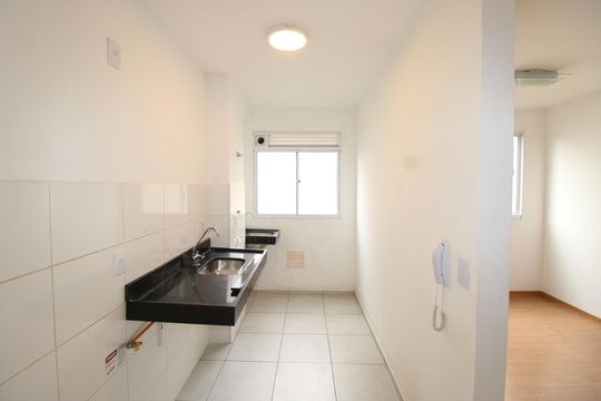 Sala / Cozinha de apartamento para alugar com 2 quartos, 43m² em Colônia (zona Leste), São Paulo