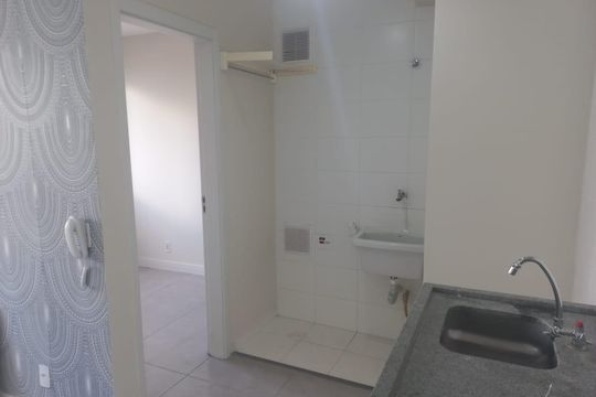 Cozinha de apartamento para alugar com 2 quartos, 34m² em Butantã, São Paulo
