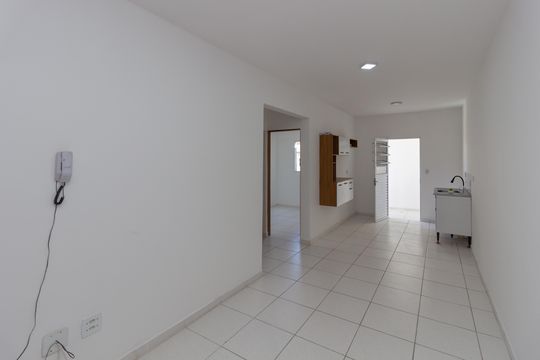 Sala de apartamento para alugar com 2 quartos, 45m² em Cidade Líder, São Paulo