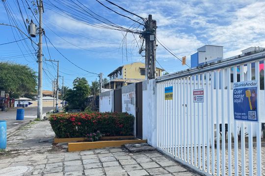 Fachada  de apartamento para alugar com 2 quartos, 90m² em Praia do Flamengo, Salvador