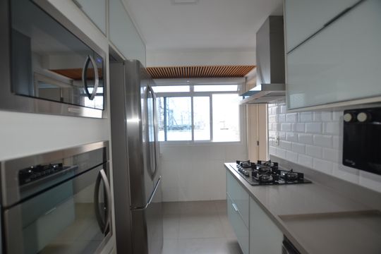 Cozinha de apartamento à venda com 3 quartos, 249m² em Vila Valqueire, Rio de Janeiro