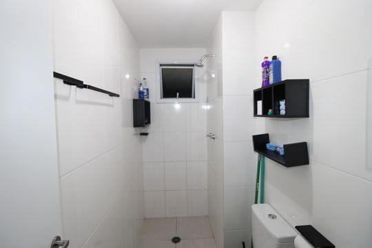 Banheiro de apartamento à venda com 2 quartos, 41m² em Artur Alvim, São Paulo