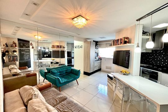 Apartamento à venda com 2 quartos, 54m² em Chácara Cruzeiro do Sul, São Paulo