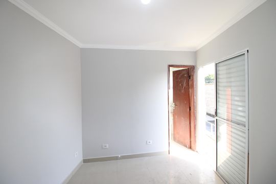 Quarto 2 de casa para alugar com 2 quartos, 840m² em Jardim Helena, São Paulo
