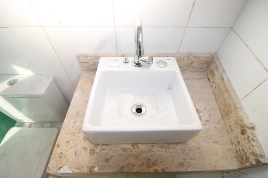 Banheiro 1 de casa para alugar com 2 quartos, 840m² em Jardim Helena, São Paulo