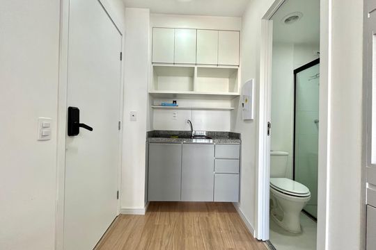 Cozinha de kitnet/studio para alugar com 1 quarto, 20m² em Vila Clementino, São Paulo
