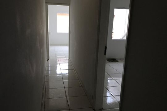 Corredor de casa à venda com 3 quartos, 100m² em Planalto Paulista, São Paulo