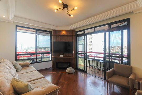 Apartamento à venda com 3 quartos, 131m² em Jardim Avelino, São Paulo