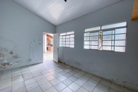Casa à venda com 6 quartos, 360m² em Jardim Vera Cruz, Contagem