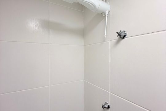 Banheiro  de apartamento para alugar com 2 quartos, 35m² em Santo Amaro, São Paulo
