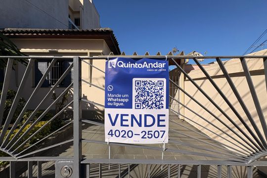 Placa de casa à venda com 2 quartos, 156m² em Vila Francisco Matarazzo, Santo André