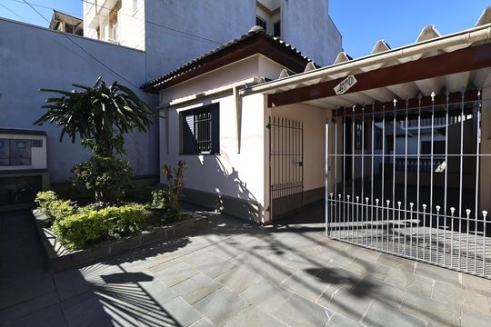 Garagem de casa à venda com 2 quartos, 156m² em Vila Francisco Matarazzo, Santo André
